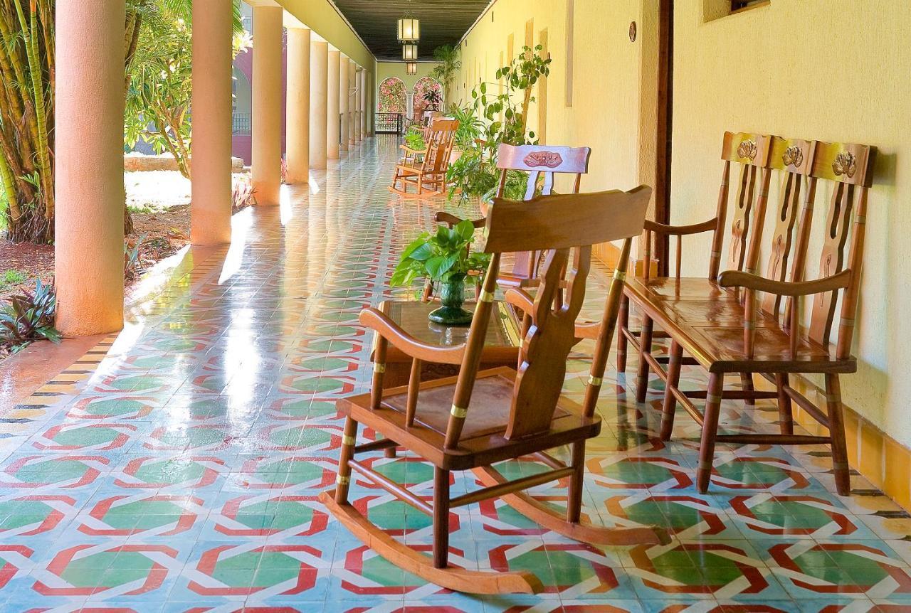 Hacienda Uxmal Plantation & Museum Hotel Buitenkant foto